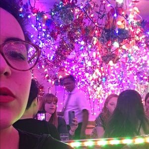 Meet your Posher, Emilia